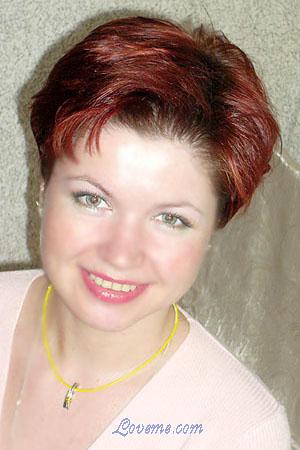 72990 - Nataly Age: 36 - Russia