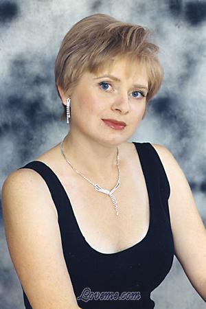 73606 - Polina Age: 42 - Russia