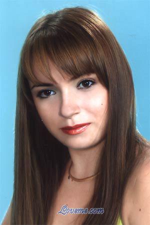 75635 - Lubov Age: 31 - Russia