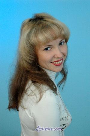 76236 - Evgeniya Age: 40 - Russia