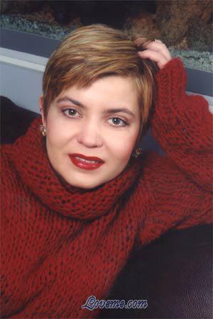 76297 - Marianna Age: 36 - Russia