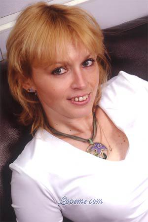 76356 - Svetlana Age: 46 - Russia