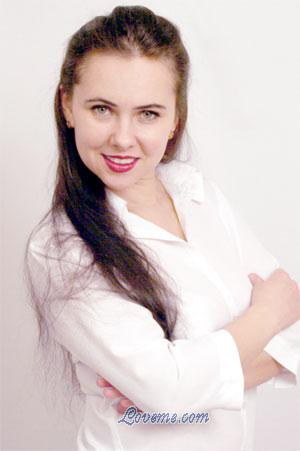 77307 - Valentina Age: 39 - Ukraine