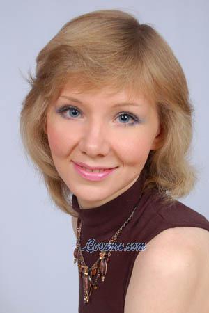 77400 - Elena Age: 41 - Russia