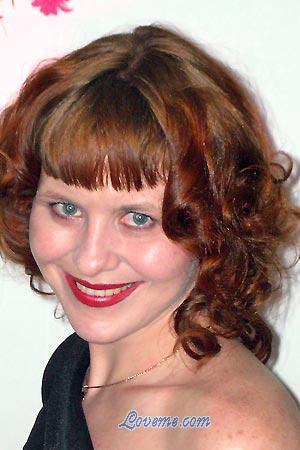 78273 - Svetlana Age: 34 - Russia